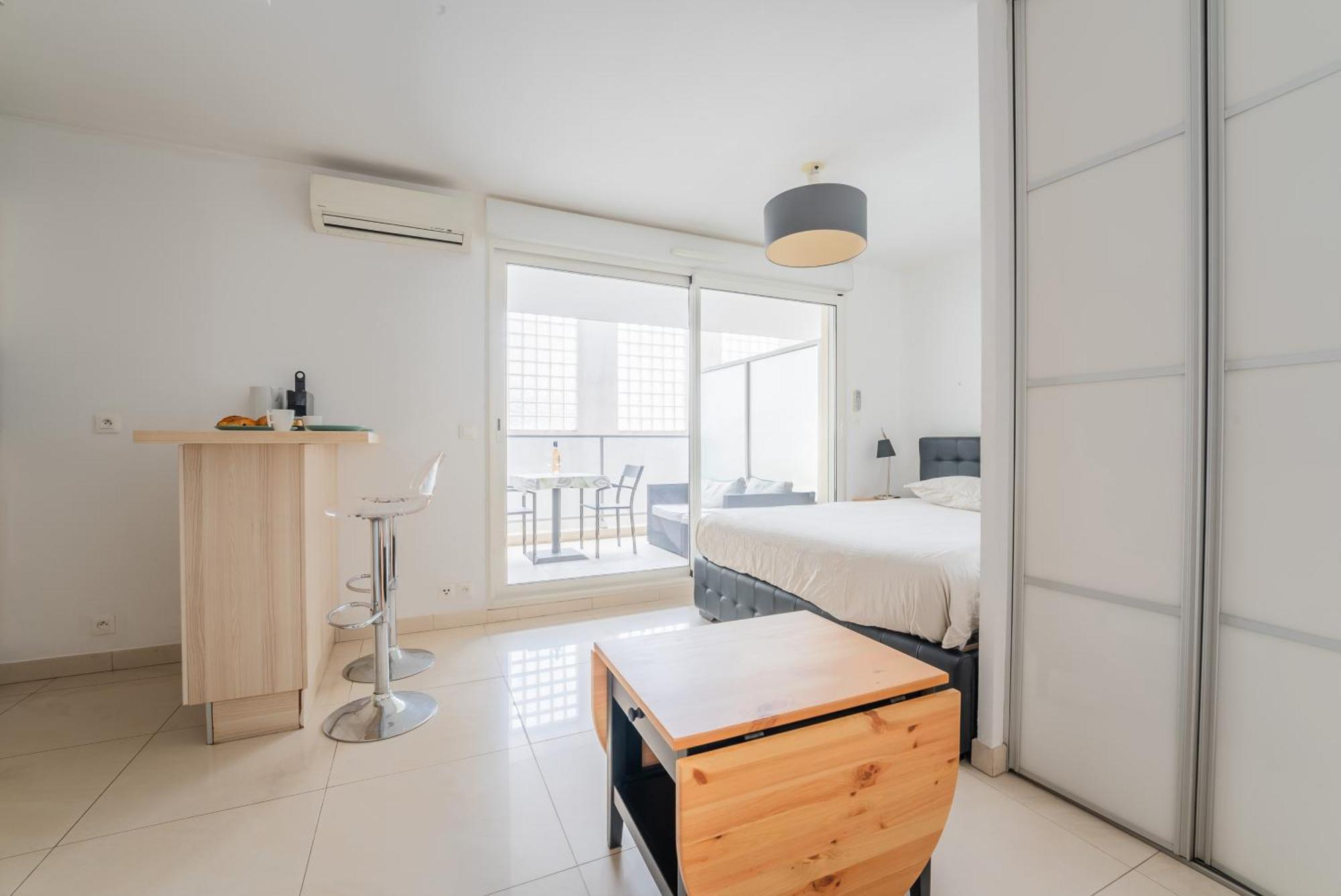 Joli Studio Centre Cannes Bagian luar foto