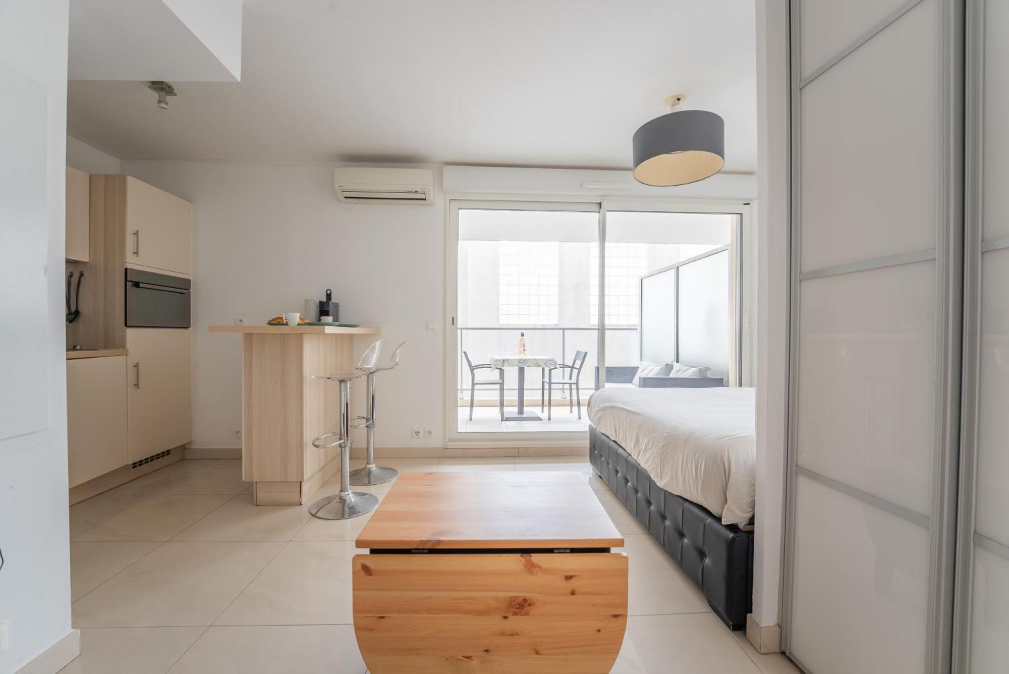 Joli Studio Centre Cannes Bagian luar foto